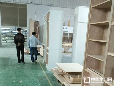 中國門業(yè)?？?韓漢泉探訪天津思佳木業(yè)，共話木業(yè)發(fā)展新機(jī)遇